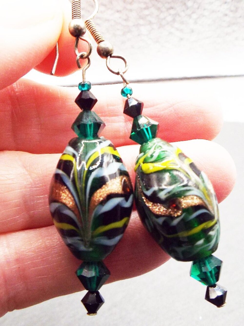 VINTAGE MURANO ITALY ART GLASS BLUES, GREENS & GOLD DROP EARRINGS 42